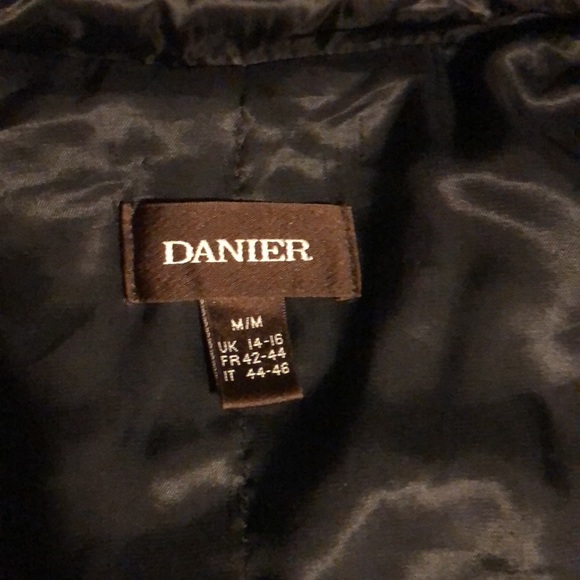 Medium men’s Danier jacket - Picture 2 of 5